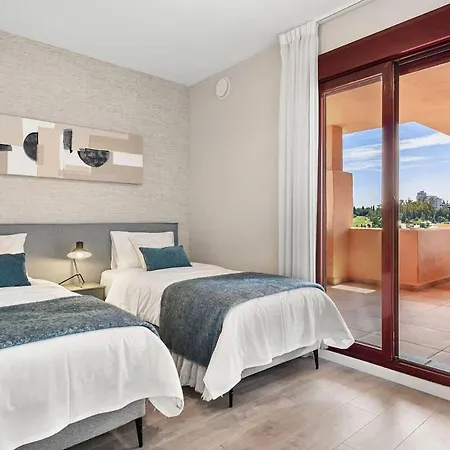 Penthouse With Sea Mountain & Golf View Apartment